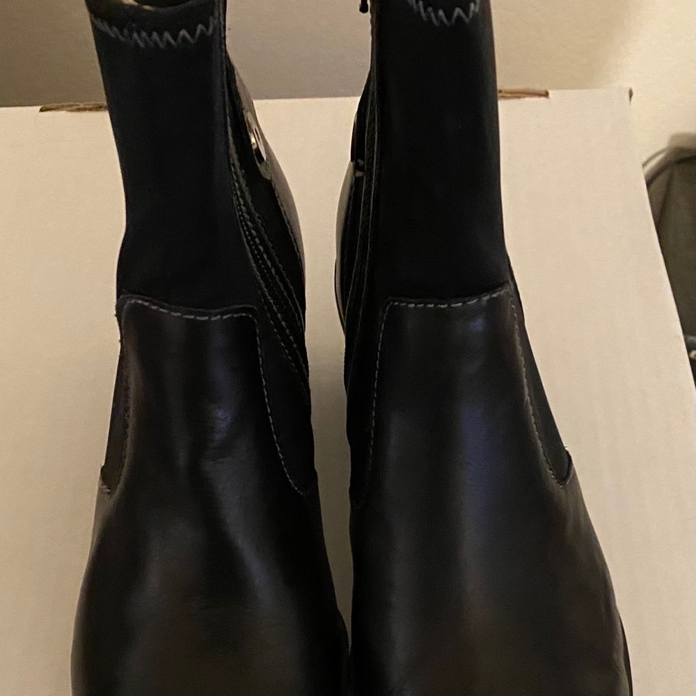 Booties - Picture 5 of 5